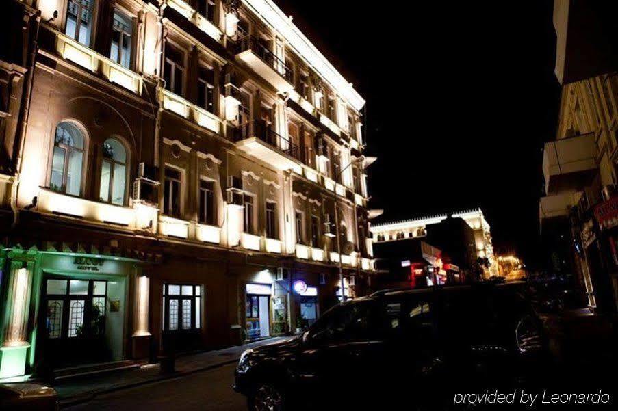Azcot Hotel Baku Exteriör bild